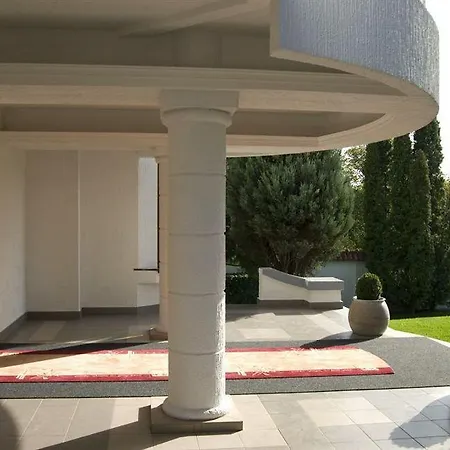 Belvedere Guest house